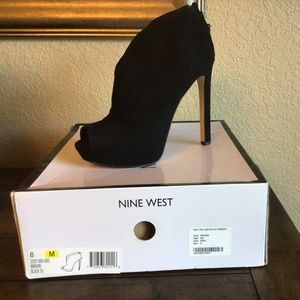 Nine West Vain Black Suede Peep Toe Stiletto Bootie (NEW)